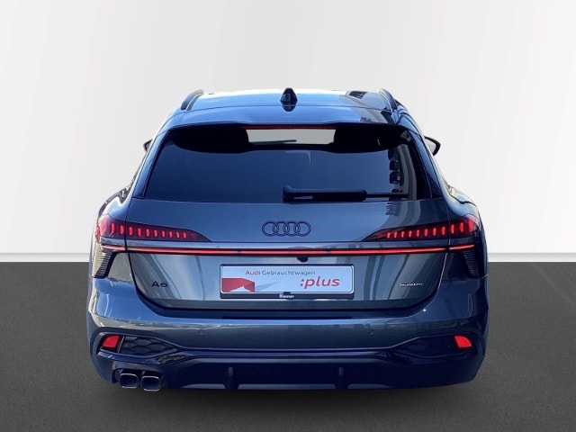 Audi A6 Avant Quattro S-Tronic