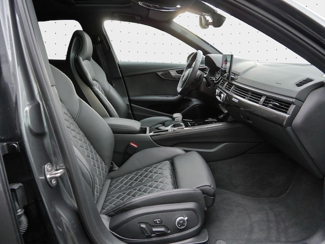 Audi S4 Quattro Sedan