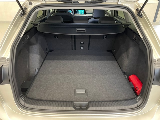 Volkswagen Golf 2.0 TDI Golf VIII Move Variant