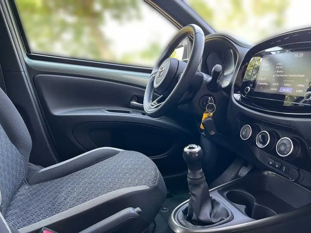 Toyota Aygo X 1.0 VVT-i Hatchback Pulse