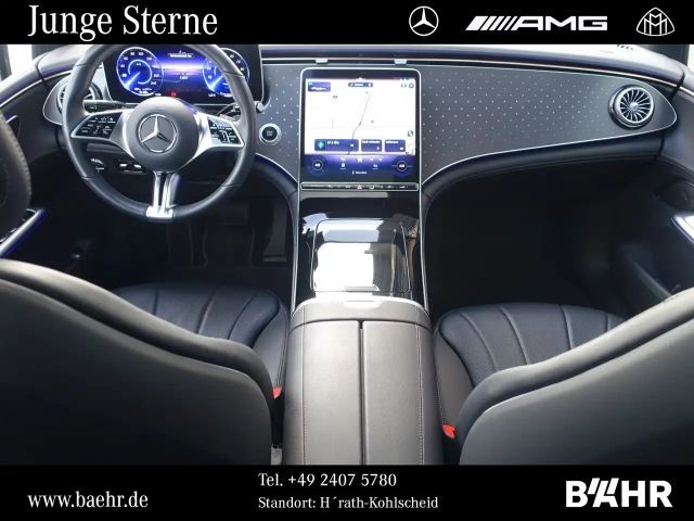 Mercedes-Benz EQE 300 Sedan