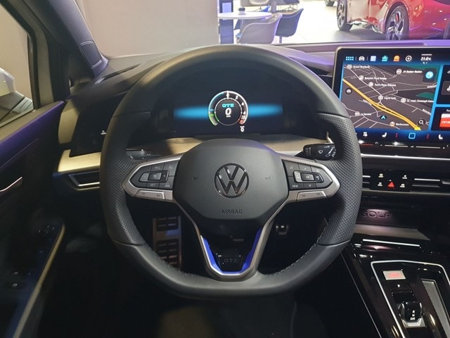 Volkswagen Golf eHybrid