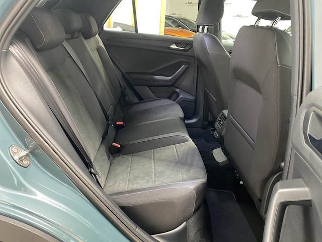 Volkswagen T-Roc 1.5 TSI DSG R-Line Style