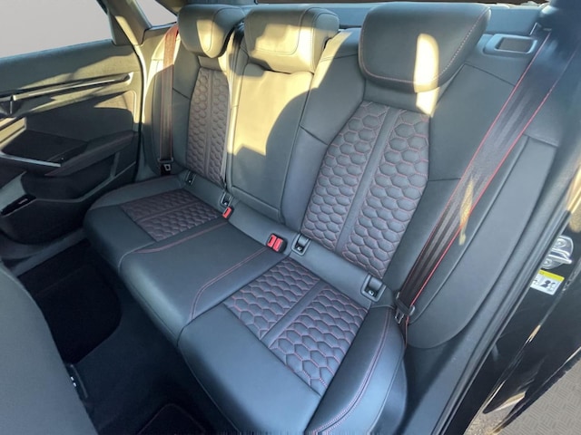 Audi RS3 Quattro S-Tronic Sedan