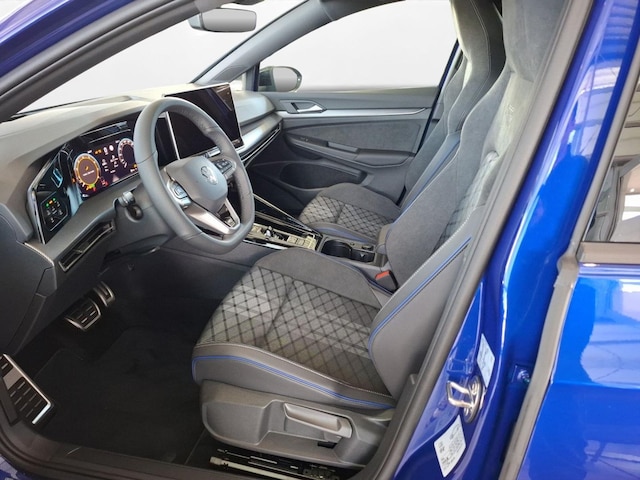 Volkswagen Golf DSG R-Line