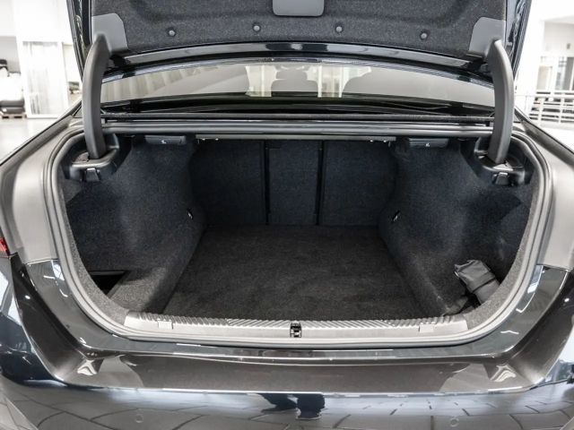 BMW 520 520d M-Sport Sedan