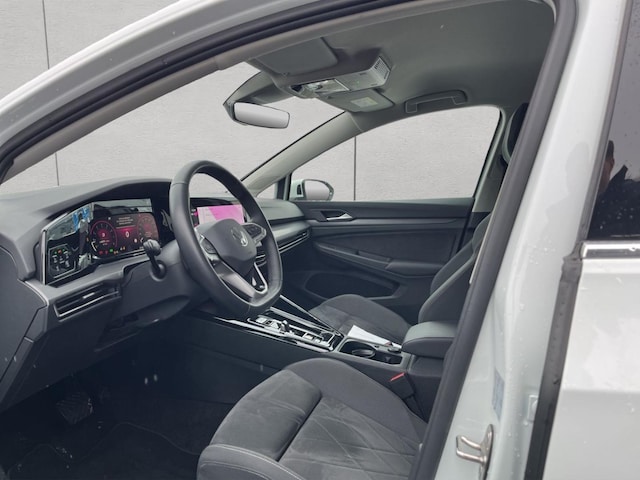 Volkswagen Golf 1.5 eTSI DSG Golf VIII Style