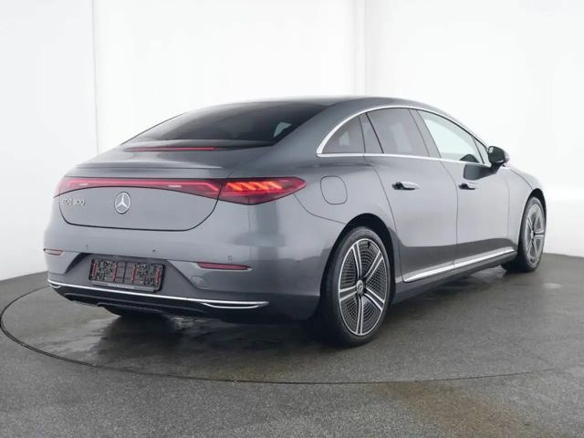 Mercedes-Benz EQE 300 Sedan