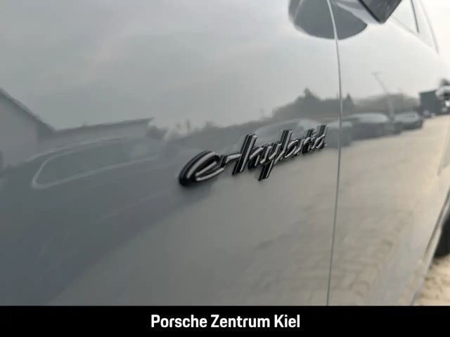 Porsche Cayenne E-Hybrid S