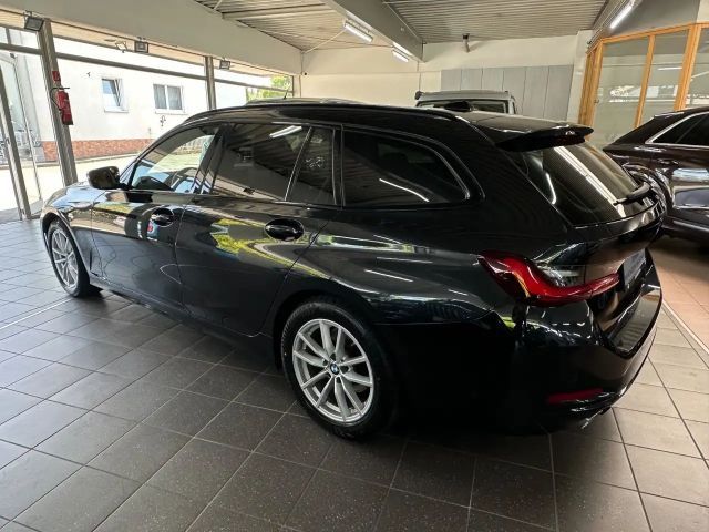 BMW 318 318d Touring