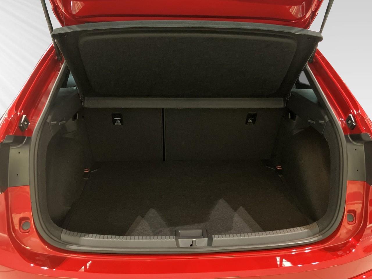 Volkswagen Taigo 1.5 TSI DSG R-Line