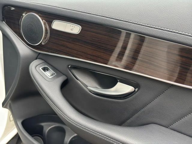 Mercedes-Benz GLC 200 4MATIC AMG Line