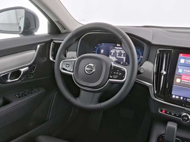 Volvo V90 AWD Dark Plus T6