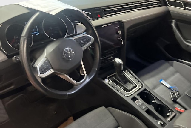 Volkswagen Passat 2.0 TDI Business DSG Variant