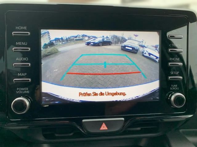 Toyota Yaris Hatchback Hybride Team D