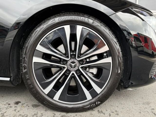 Mercedes-Benz CLA 180 Coupé Progressive