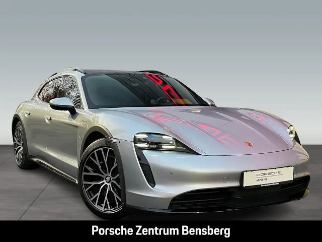 Porsche Taycan 4S Cross Turismo
