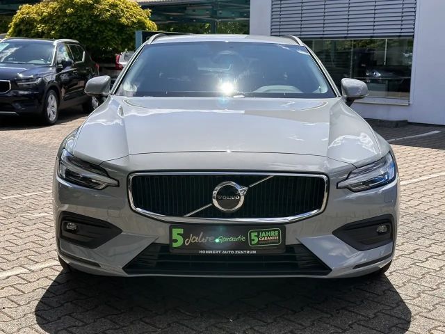 Volvo V60 Core