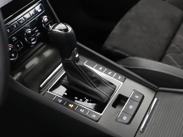 Skoda Superb Sportline iV