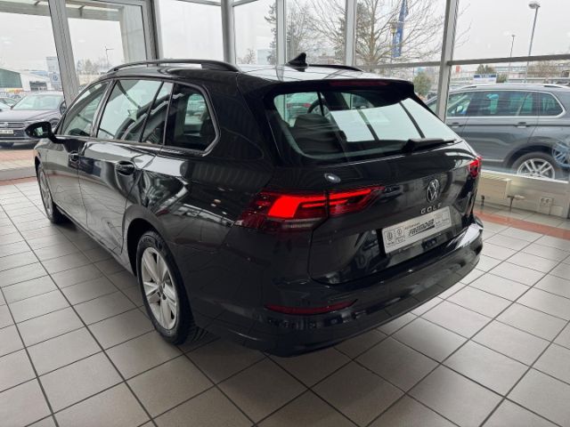 Volkswagen Golf Life Variant