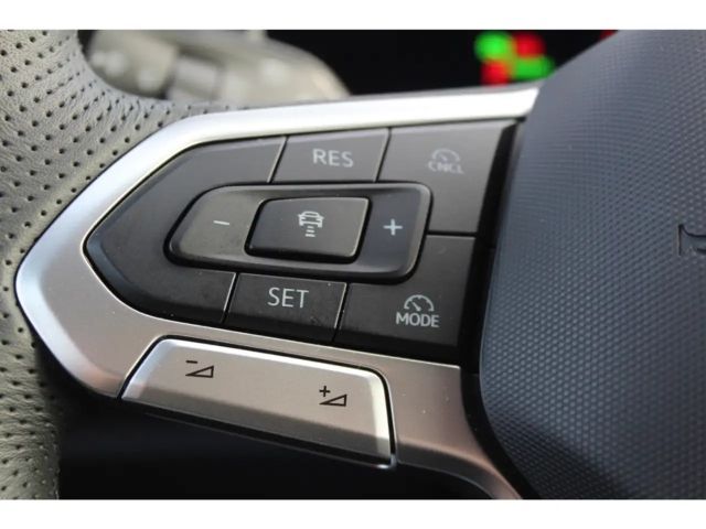 Volkswagen Tiguan 1.5 TSI DSG R-Line