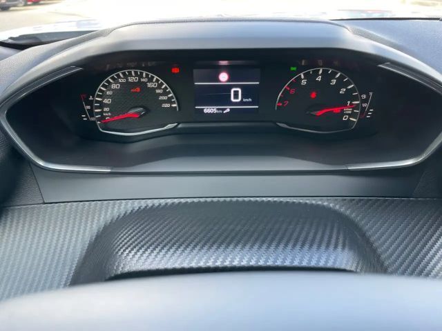 Peugeot 2008 Active Pack PureTech