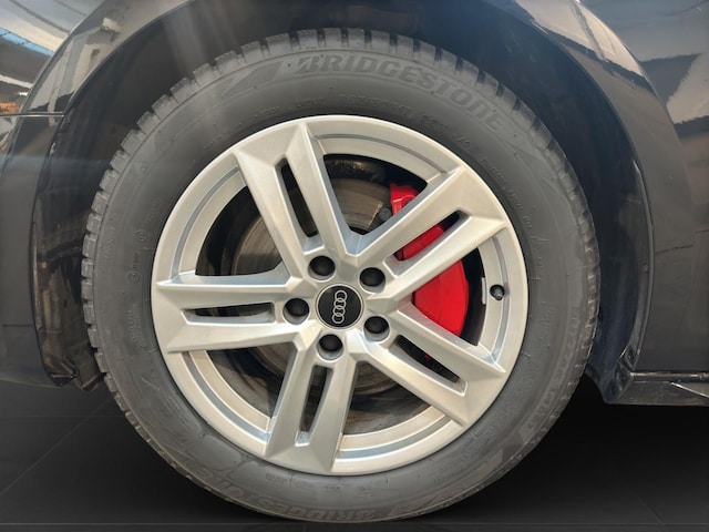 Audi A4 40 TFSI Avant Quattro S-Line S-Tronic