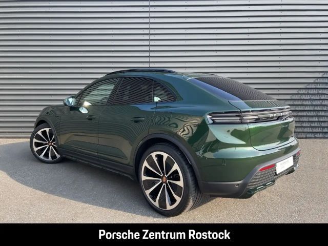 Porsche Macan 4