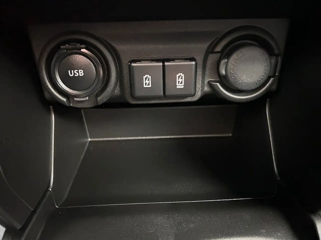 Suzuki Swift Flash Hybrid