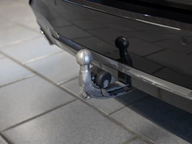 BMW 330 330e M-Sport Touring