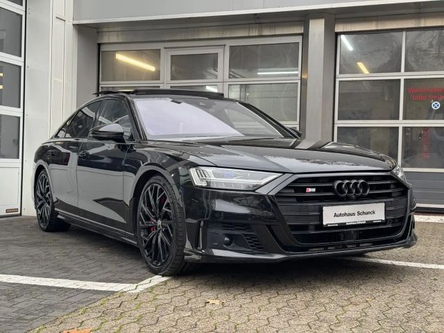 Audi S8 4.0 TFSI Quattro