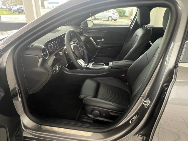 Mercedes-Benz A 180 Progressive