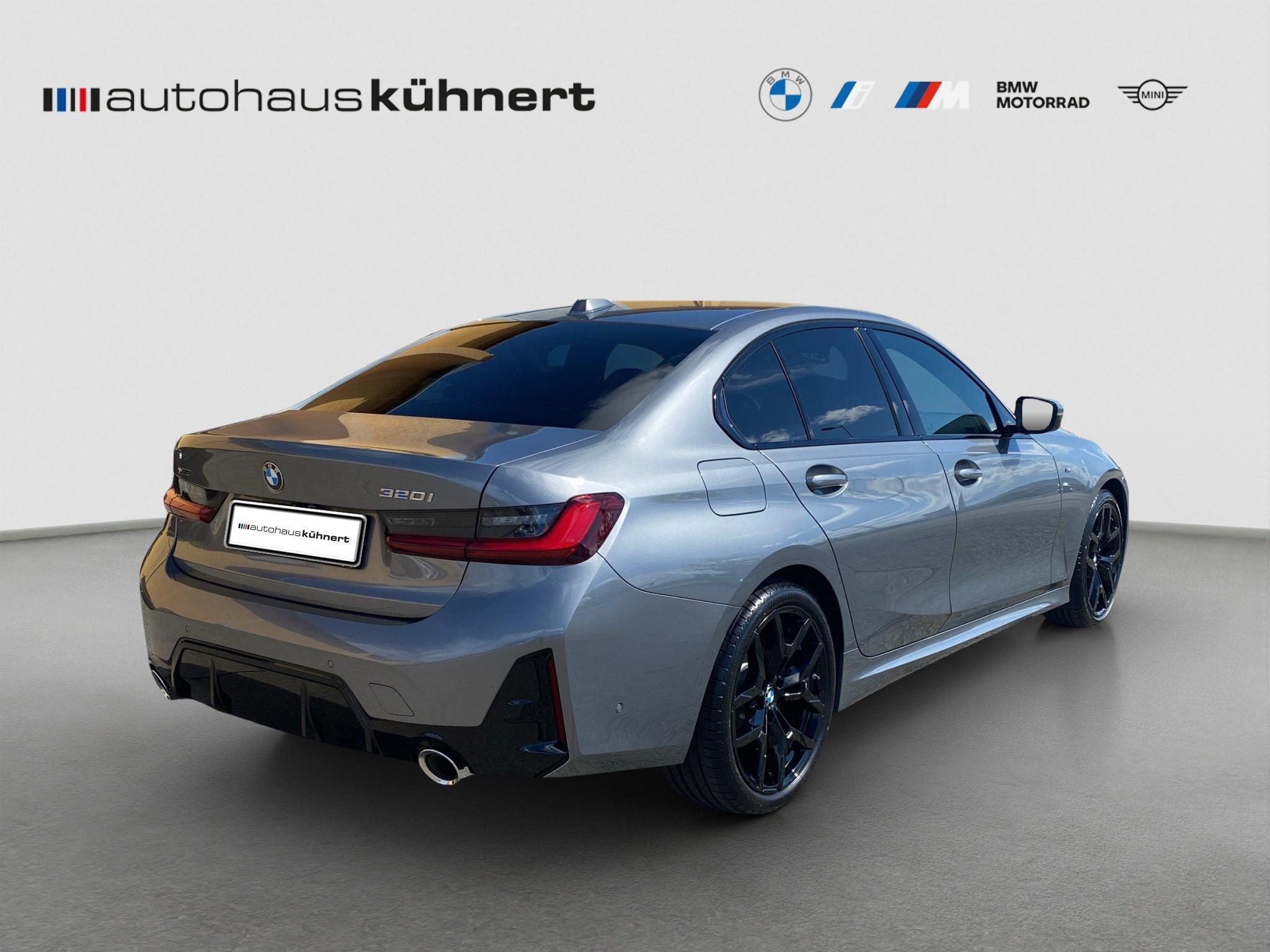 BMW 320 320i Sedan xDrive