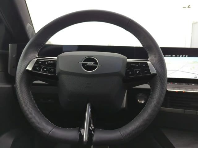 Opel Astra Sports Tourer Ultimate