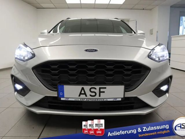 Ford Focus ST Line Wagon