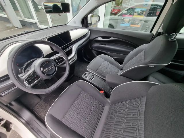Fiat 500e 42 kWh Icon