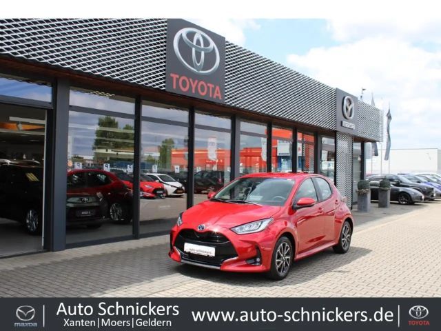 Toyota Yaris Comfort Hatchback Team D