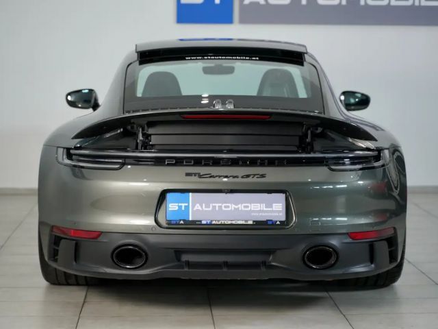 Porsche 992 Carrera Coupé GTS