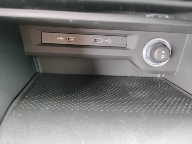 Volkswagen Touran 1.5 TSI DSG Highline