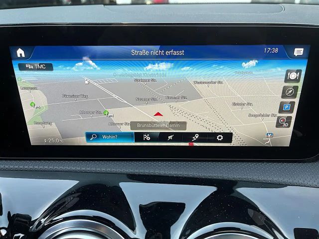 Mercedes-Benz A 250 A 250 e