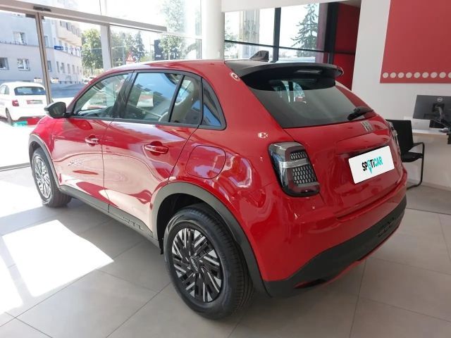 Fiat 600e Hybrid mHEV 145 6-Gang eDCT Pop