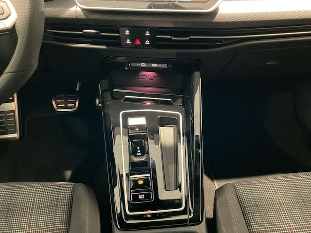 Volkswagen Golf 2.0 TSI DSG GTI