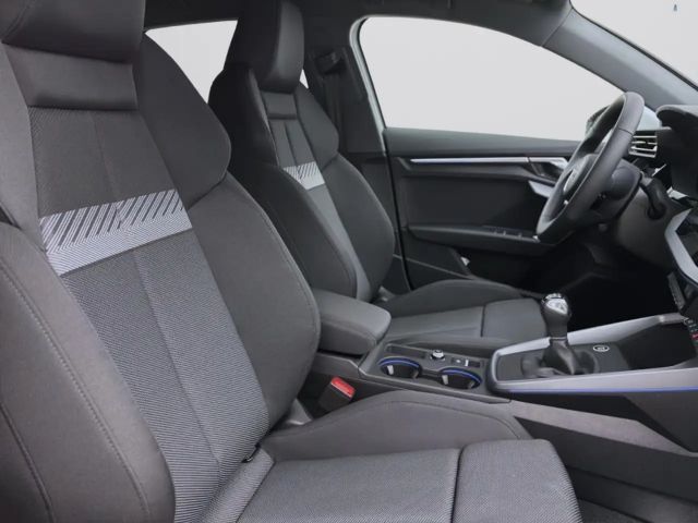 Audi A3 30 TDI Sedan Sportback