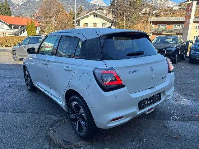 Suzuki Swift AllGrip Flash Hybrid