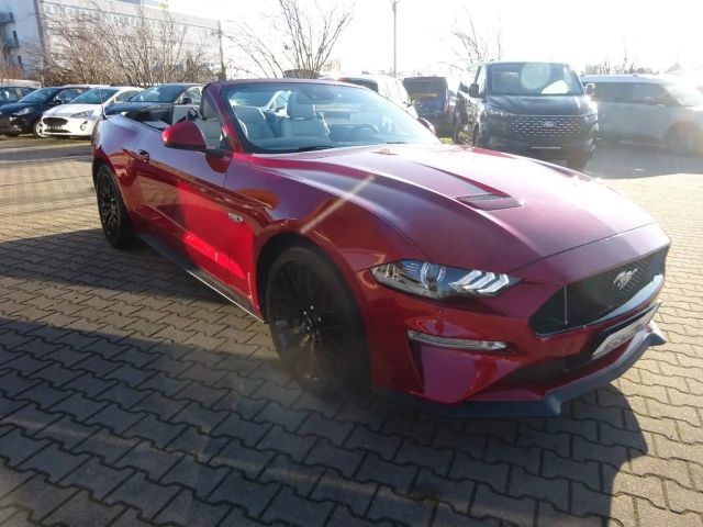 Ford Mustang Convertible GT 5.0 V8