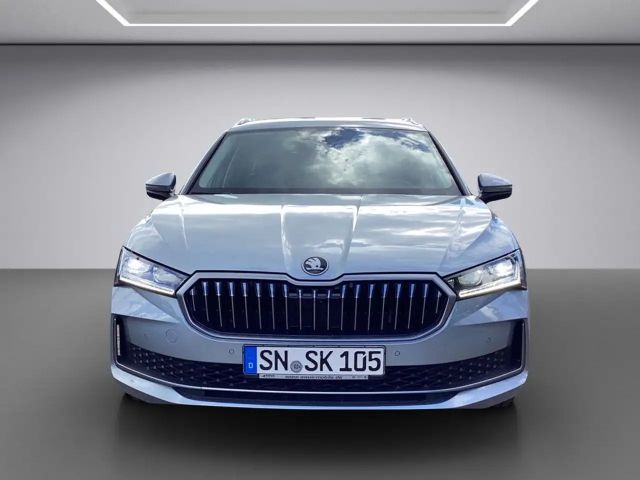Skoda Superb 2.0 TDI Combi Selection