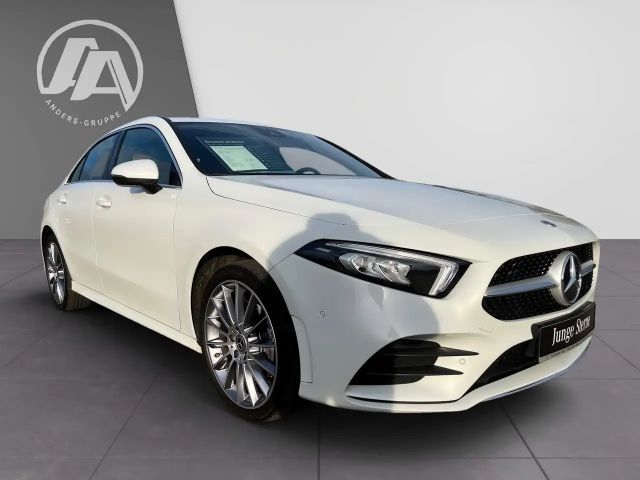 Mercedes-Benz A 250 A 250 e AMG Line