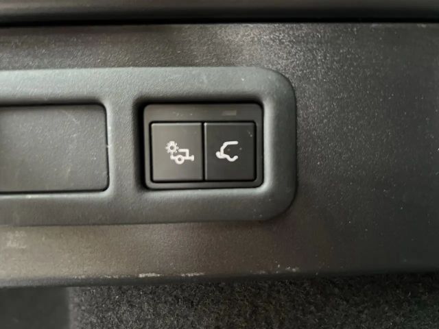 Land Rover Range Rover Velar D300 SE