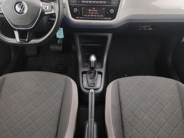Volkswagen e-up! Style