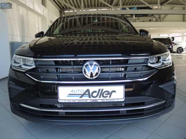 Volkswagen Tiguan 1.5 TSI IQ.Drive